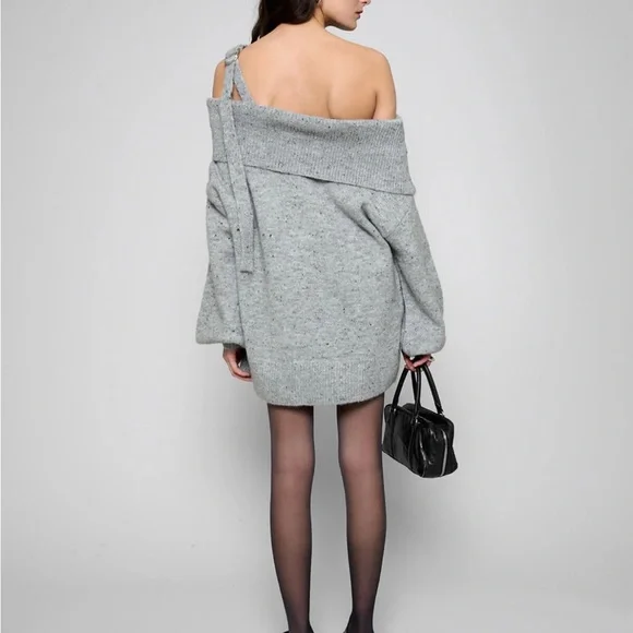 Pixie Market Shoulder Strap Top - Picture 6 of 7